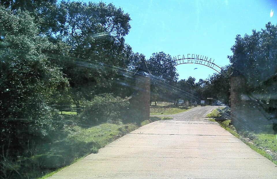 Foto 2 — Salvaleón, Badajoz (06174)