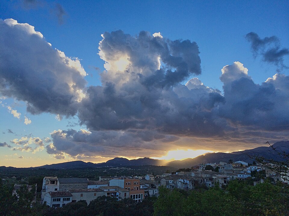 Foto 2 — Campanet, Islas Baleares (07310)