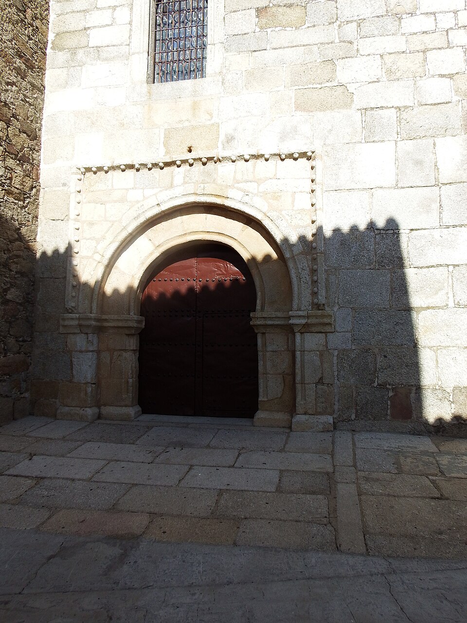 Foto 2 — Alcuéscar, Cáceres (10160)