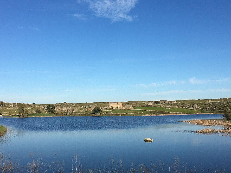 Foto 2 — Navas del Madroño, Cáceres (10930)