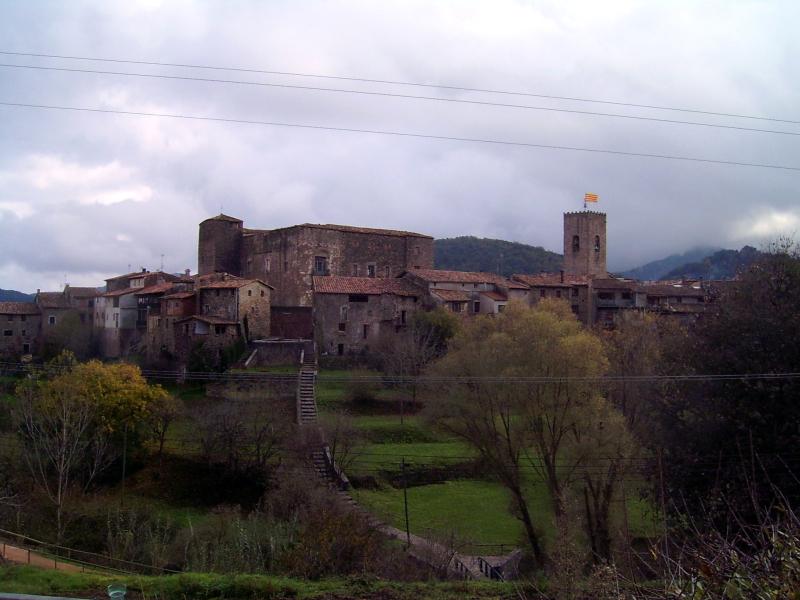 Vista de Santa Pau, Girona (17184)