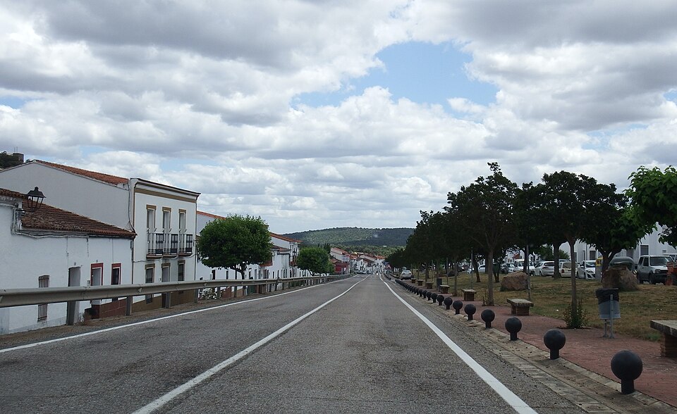 Foto 2 — Cala, Huelva (21270)