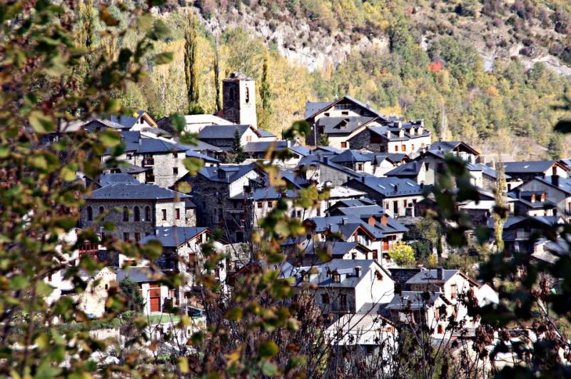Vista de Sahún, Huesca (22200)