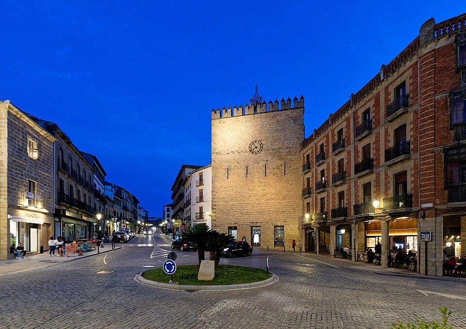 Foto 2 — Baeza, Jaén (23440)