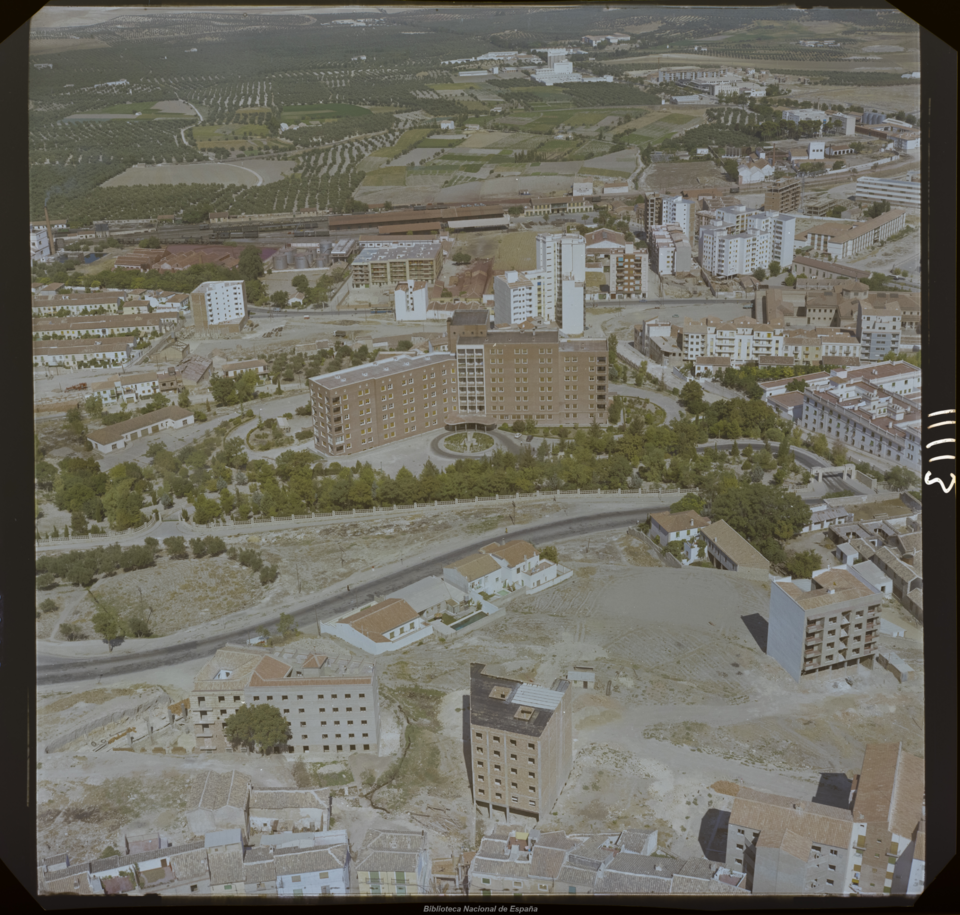 Foto 3 — Jaén, Jaén (23050)