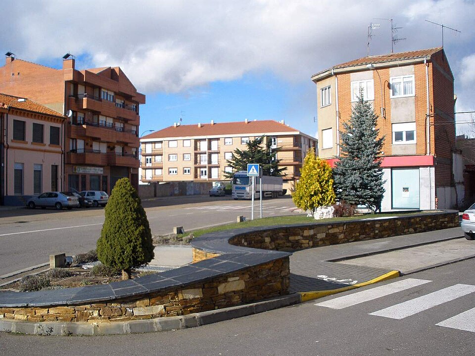 Foto 3 — Santa María del Páramo, León (24240)