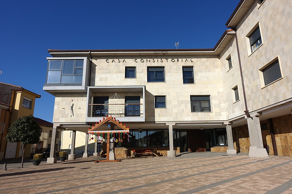 Foto 2 — Villadangos del Páramo, León (24392)
