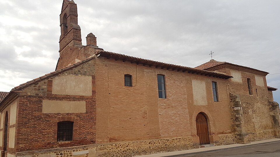 Foto 2 — Villaturiel, León (24226)