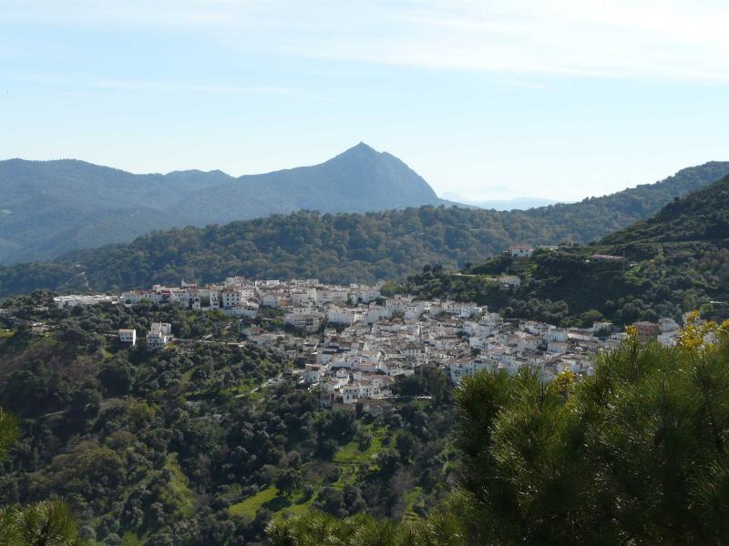 Vista de Benarrabá, Málaga (29490)