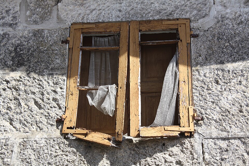 Foto 2 — Cortegada, Ourense (32027)