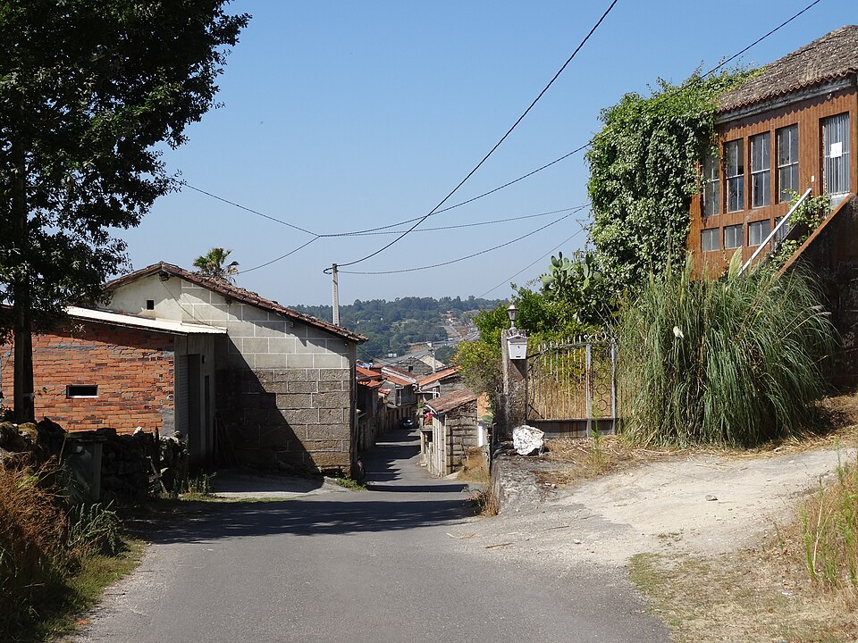 Foto 2 — Maside, Ourense (32045)