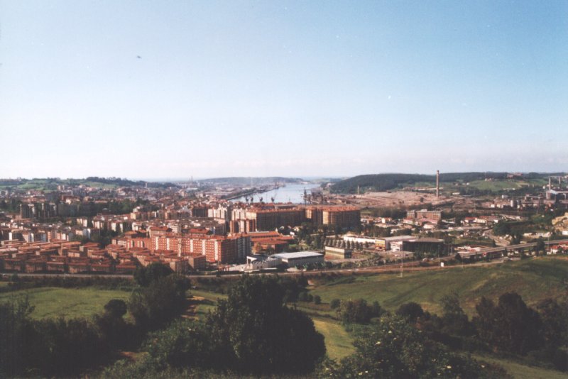 Foto 5 — Avilés, Asturias (33004)
