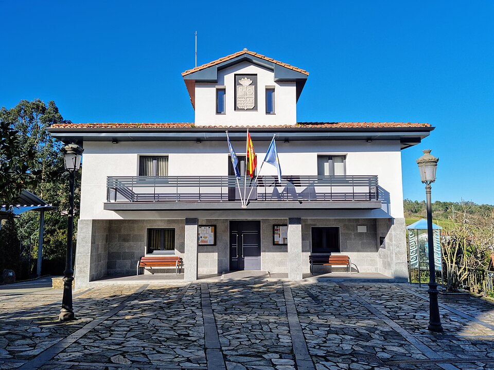 Foto 3 — Illas, Asturias (33030)