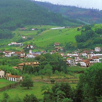 Foto 2 — Pravia, Asturias (33051)