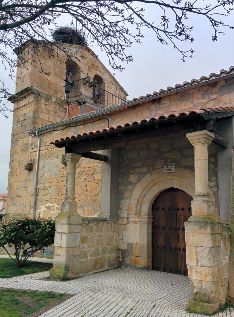 Monterrubio de Armuña