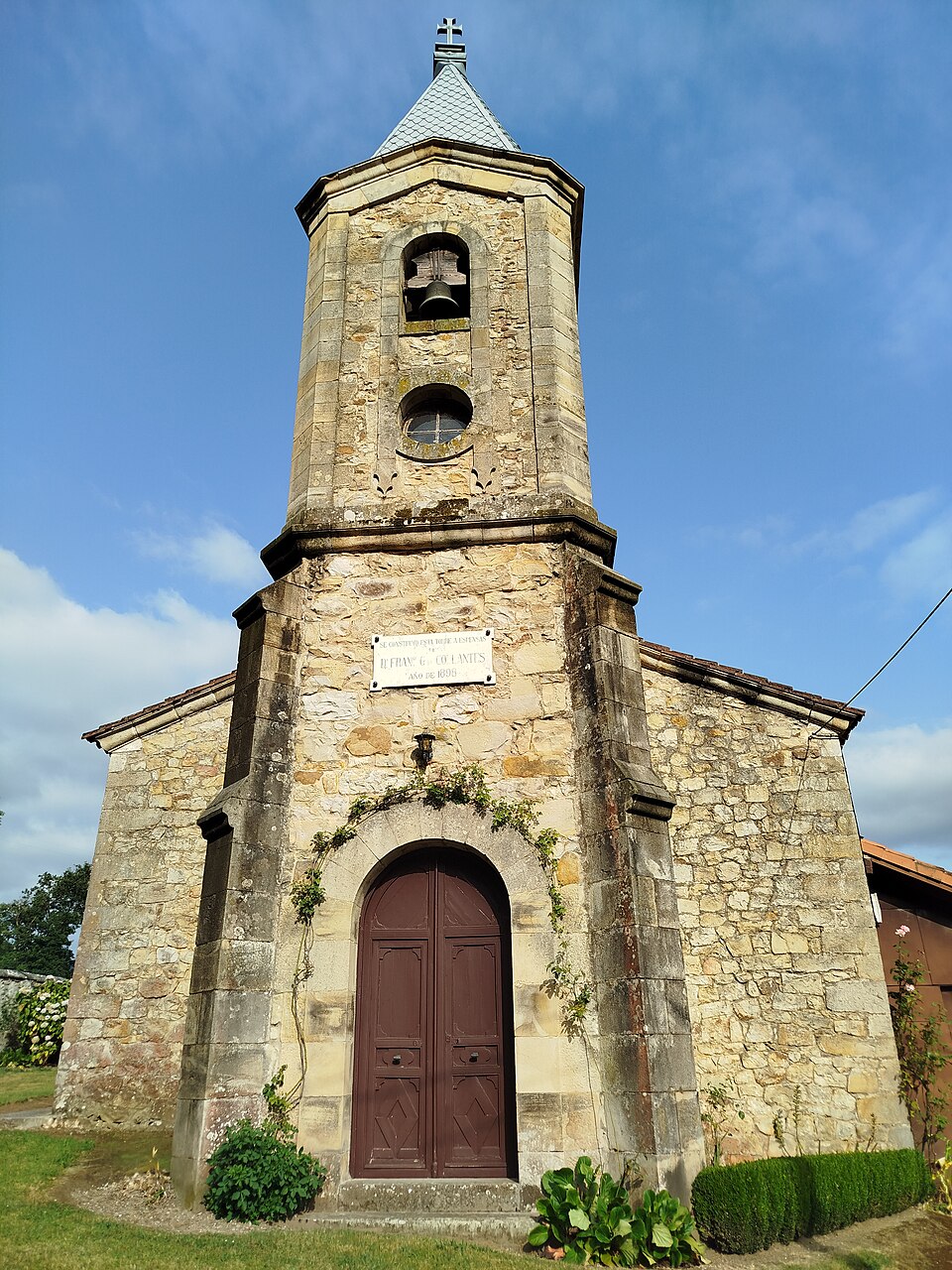 Foto 2 — Corvera de Toranzo, Cantabria (39026)