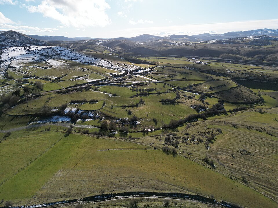 Foto 3 — Campoo de Enmedio, Cantabria (39027)