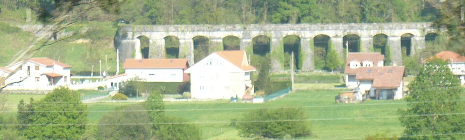 Foto 2 — Santiurde de Toranzo, Cantabria (39078)