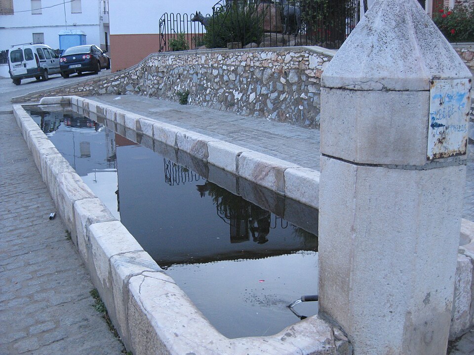 Foto 2 — Almadén de la Plata, Sevilla (41240)
