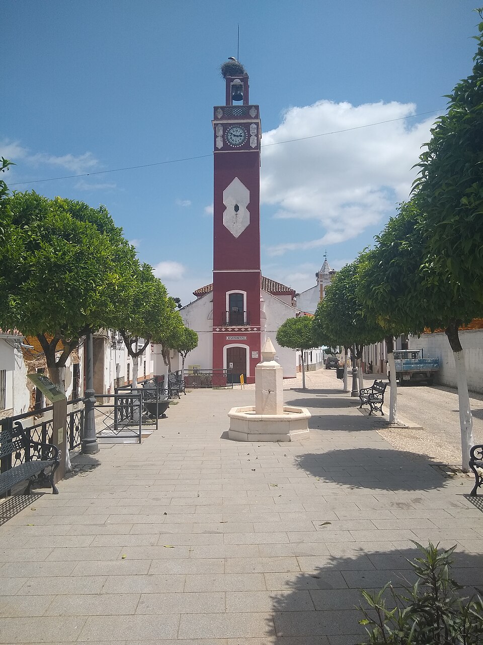 Foto 5 — Almadén de la Plata, Sevilla (41240)