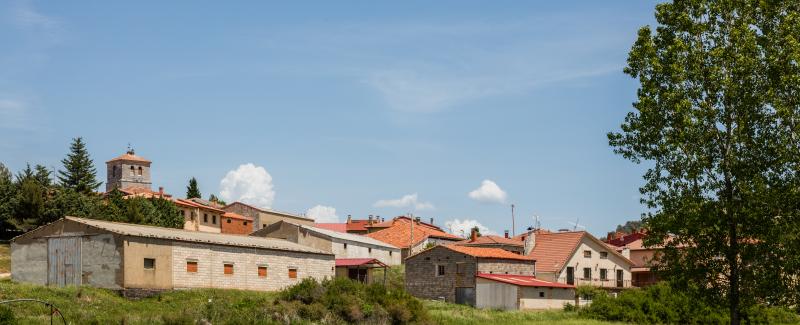 Vista de Santa María de las Hoyas, Soria (42141)