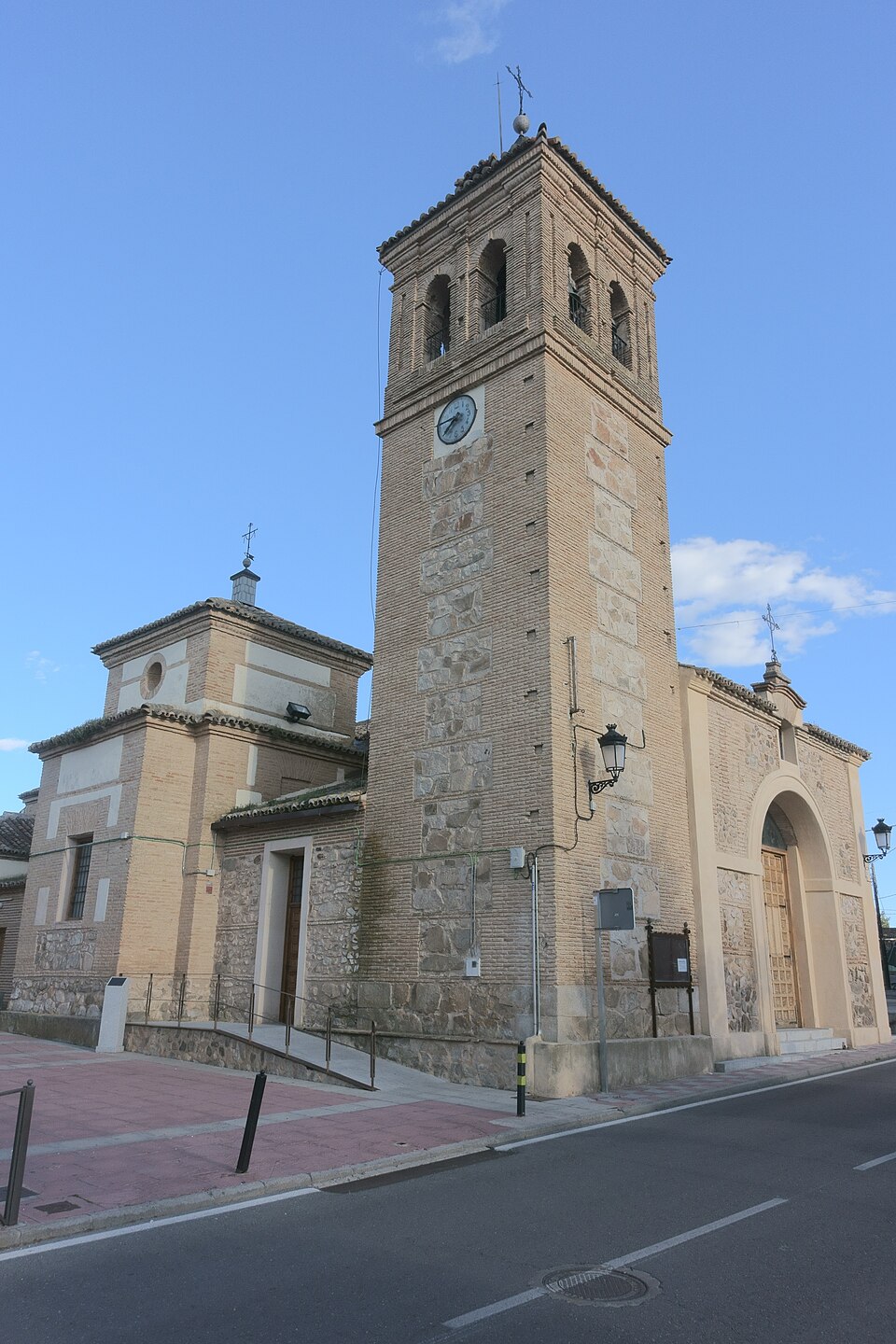 Foto 4 — Cobisa, Toledo (45111)