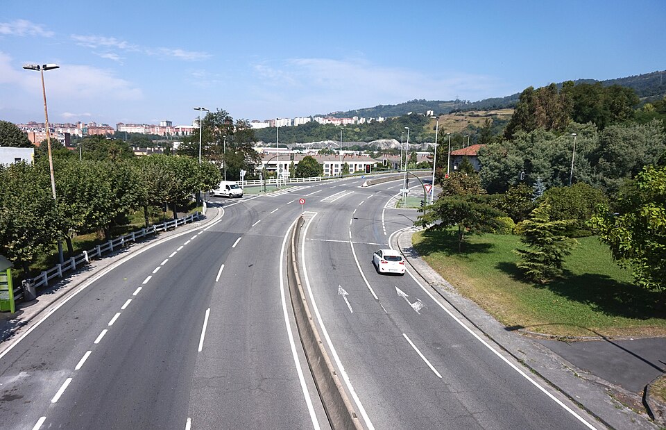 Foto 3 — Etxebarri, Bizkaia (48450)