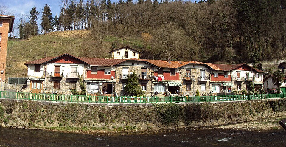 Foto 2 — Güeñes, Bizkaia (48840)