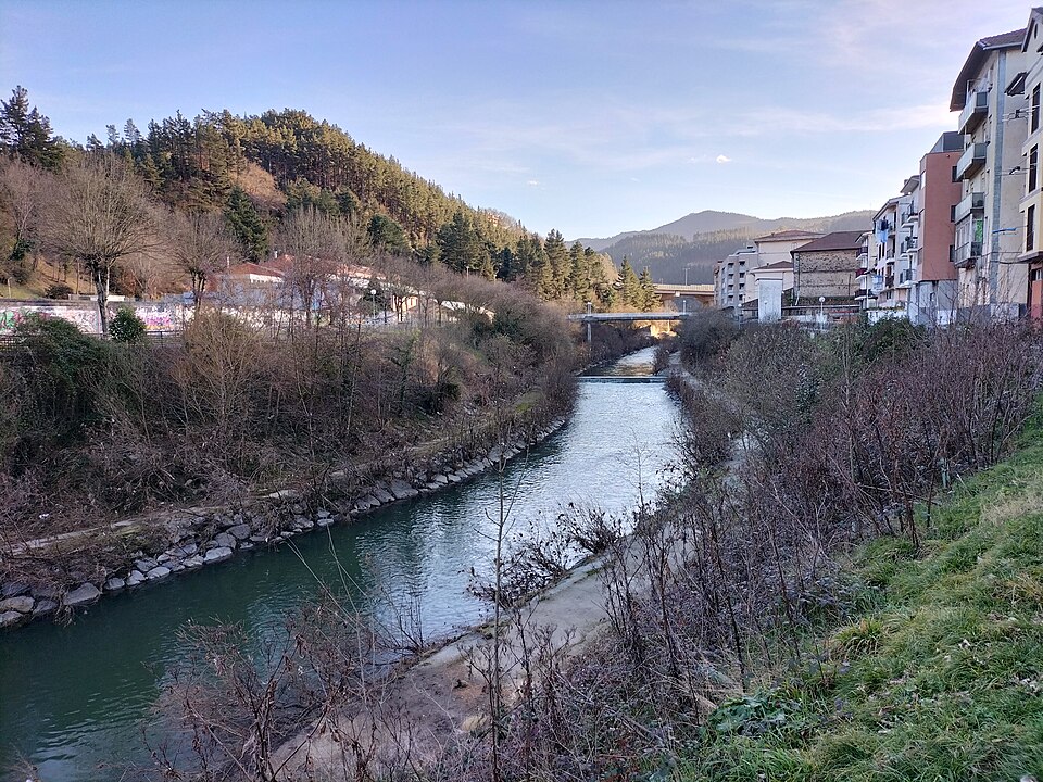 Foto 2 — Ugao-Miraballes, Bizkaia (48490)